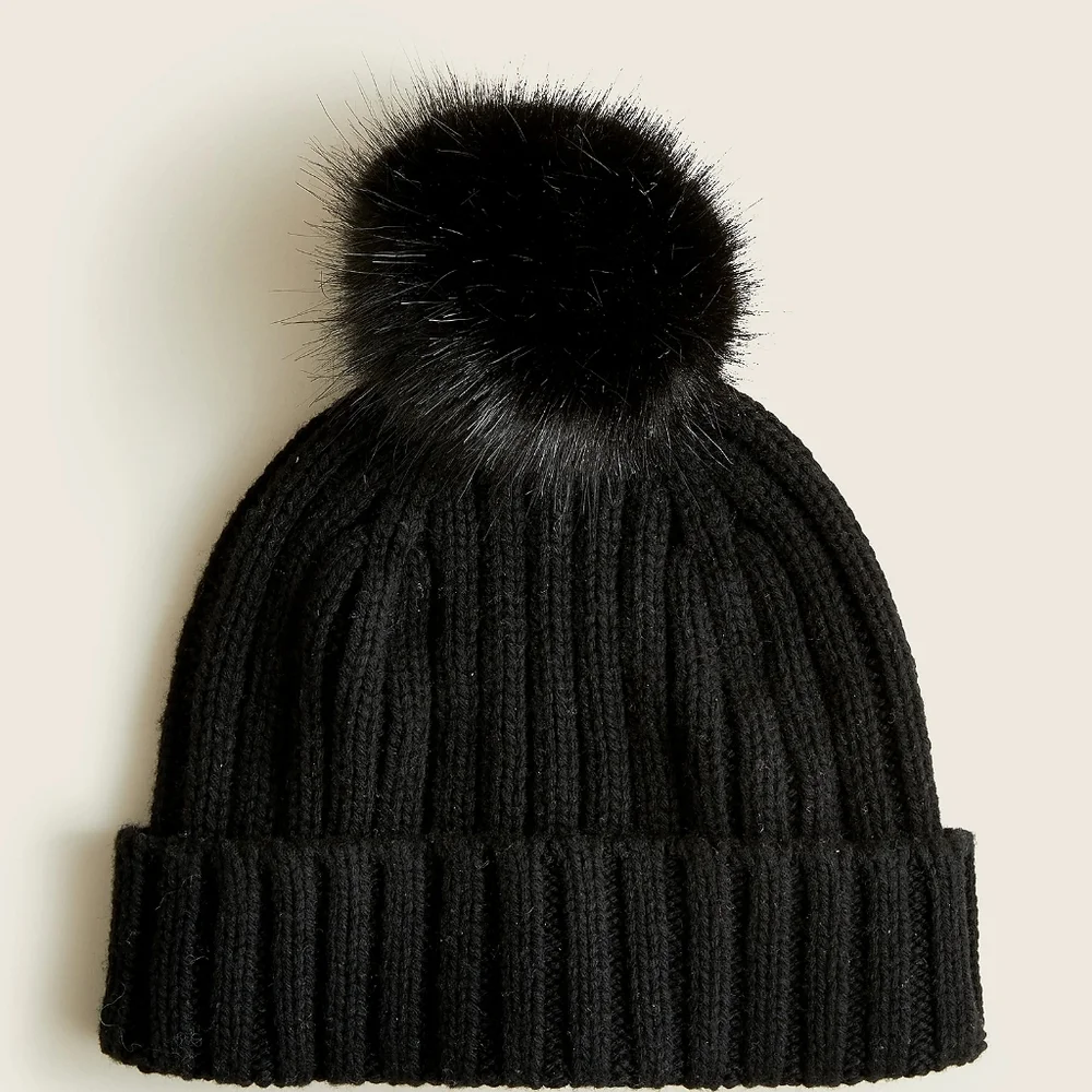New! J Crew Black Ribbed beanie with faux-fur pom-pom Hat NWT